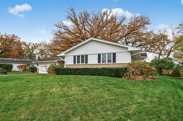 7610 Alden Way NE, Fridley, MN 55432