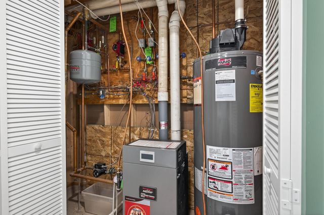 7610 Alden Way NE, Fridley, MN 55432