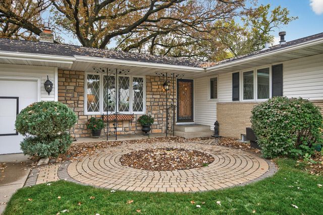 7610 Alden Way NE, Fridley, MN 55432