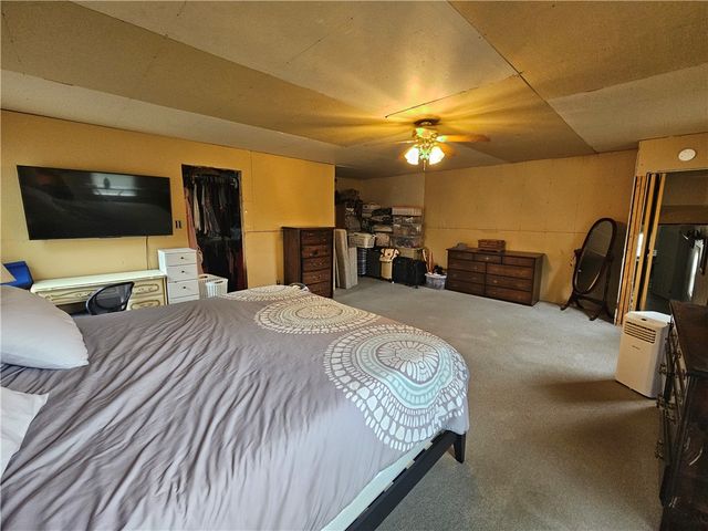 1110 Sunrise Dr, Neshannock Twp, PA 16105