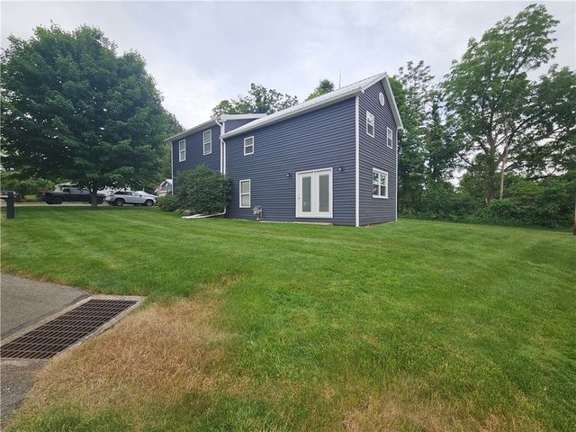 1110 Sunrise Dr, Neshannock Twp, PA 16105