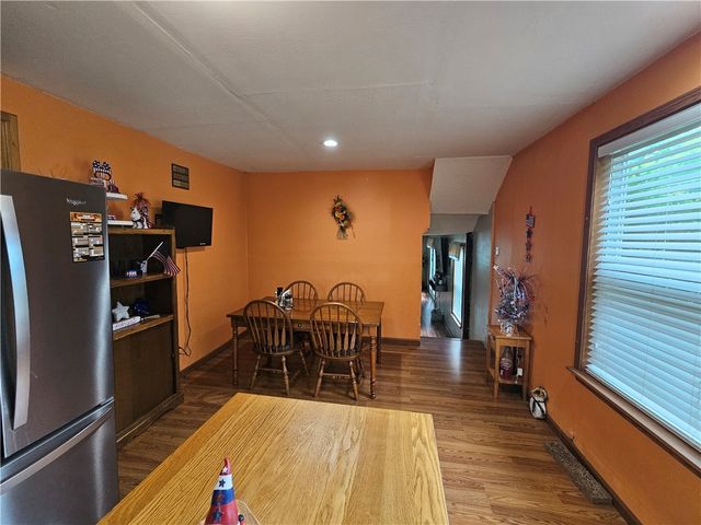 1110 Sunrise Dr, Neshannock Twp, PA 16105