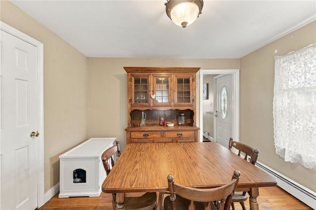 12 Deacon Avenue, Warwick, RI 02886
