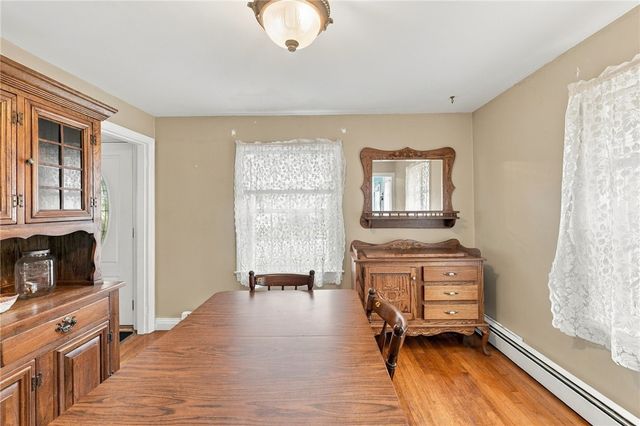 12 Deacon Avenue, Warwick, RI 02886