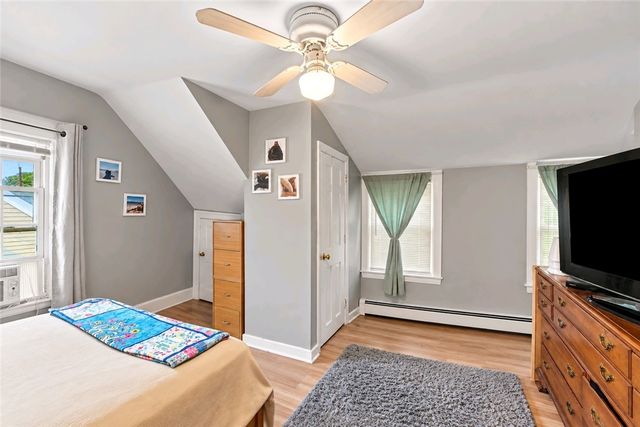 12 Deacon Avenue, Warwick, RI 02886