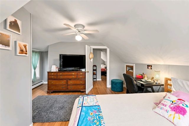 12 Deacon Avenue, Warwick, RI 02886