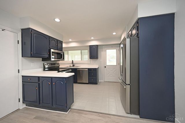 329 Walnut Street, Reading, OH 45215