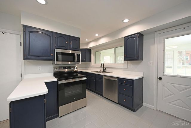 329 Walnut Street, Reading, OH 45215