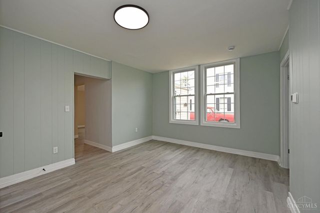 329 Walnut Street, Reading, OH 45215