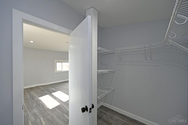 329 Walnut Street, Reading, OH 45215