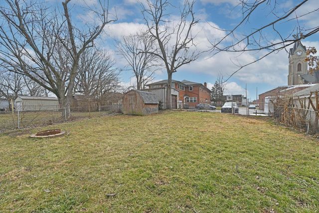 329 Walnut Street, Reading, OH 45215