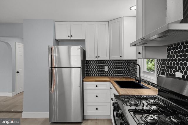 117 COOPER AVE, Oaklyn, NJ 08107