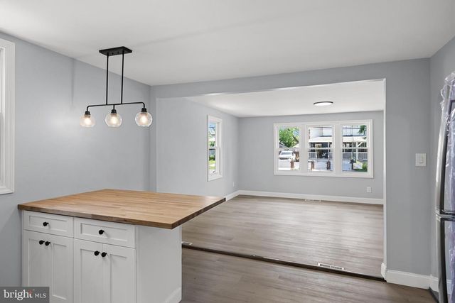 117 COOPER AVE, Oaklyn, NJ 08107