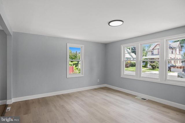 117 COOPER AVE, Oaklyn, NJ 08107