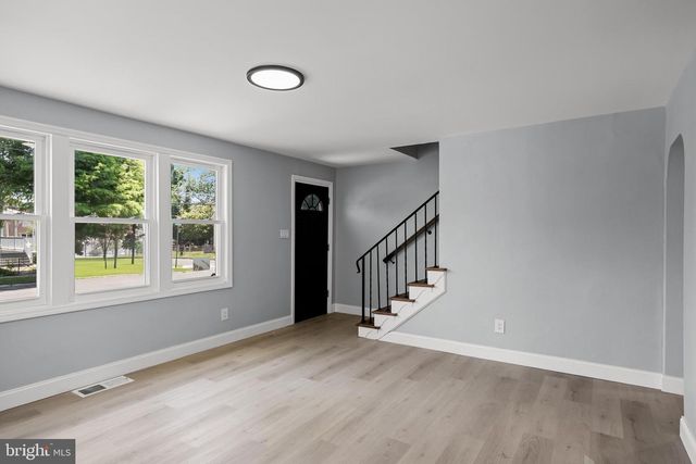 117 COOPER AVE, Oaklyn, NJ 08107