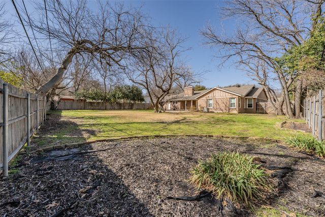 6817 Fortune Road, Fort Worth, TX 76116
