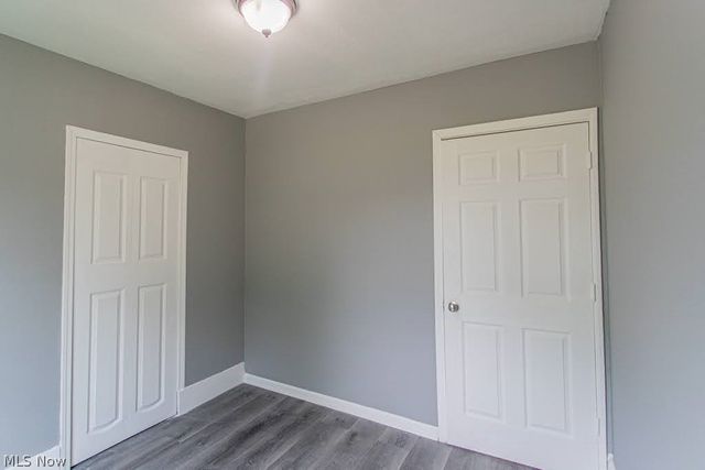 303 E Ravenwood Avenue, Youngstown, OH 44507