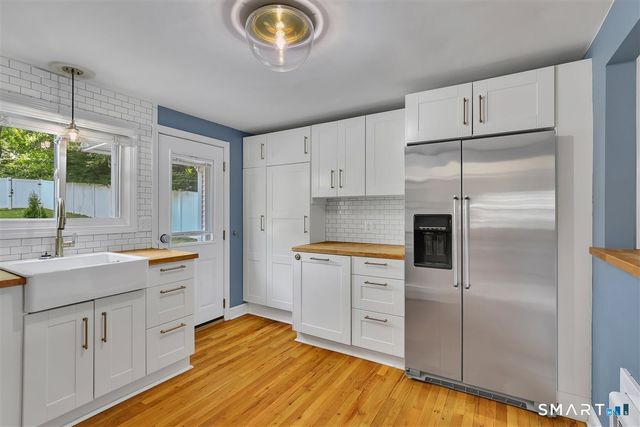 142 North Main Street, West Hartford, CT 06107
