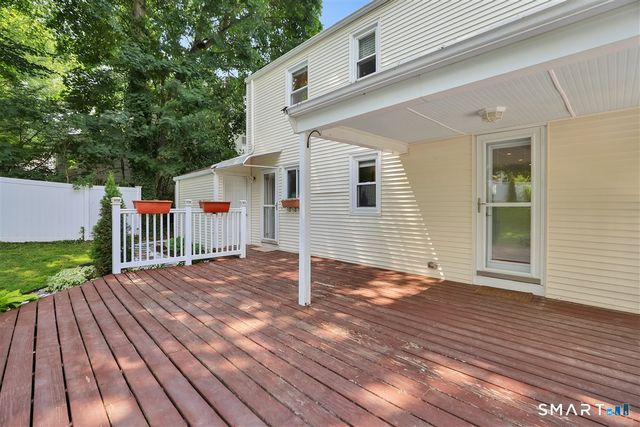 142 North Main Street, West Hartford, CT 06107