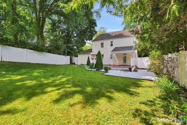142 North Main Street, West Hartford, CT 06107