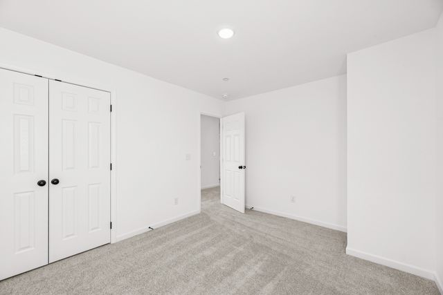 3130 Gravity Drive, Columbia, TN 38401