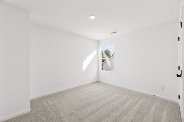 3130 Gravity Drive, Columbia, TN 38401