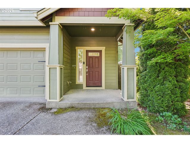 648 S DONNA Dr, Newberg, OR 97132