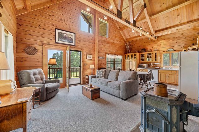 87 Flagg Pond Road, Stannard, VT 05842
