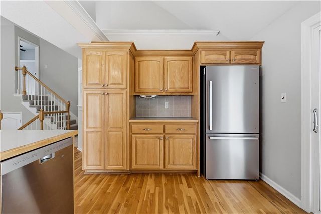 21117 E 50th Terrace Drive S, Blue Springs, MO 64015