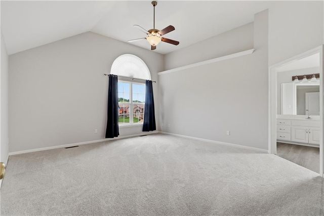 21117 E 50th Terrace Drive S, Blue Springs, MO 64015