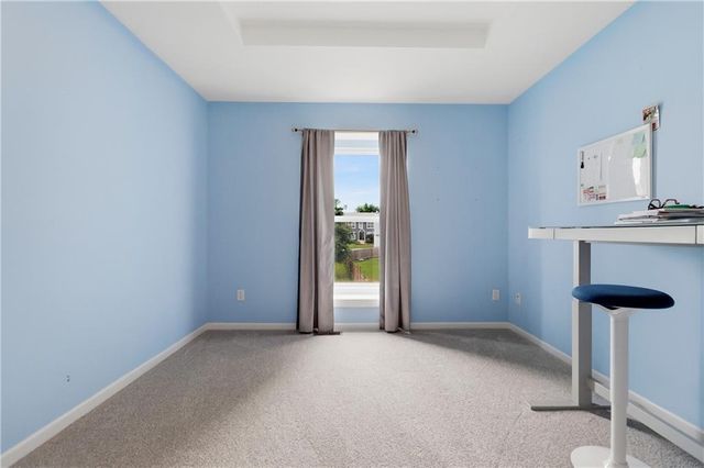 21117 E 50th Terrace Drive S, Blue Springs, MO 64015