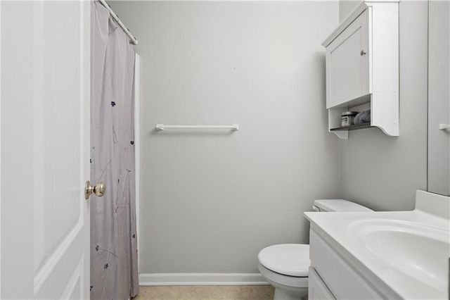 21117 E 50th Terrace Drive S, Blue Springs, MO 64015