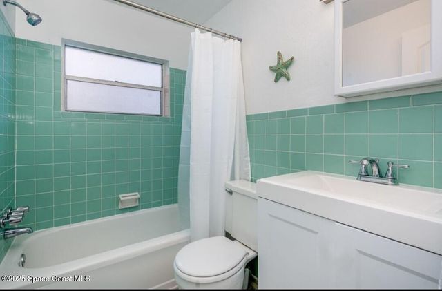 7605 Ridgewood Avenue 14, Cape Canaveral, FL 32920