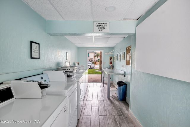 7605 Ridgewood Avenue 14, Cape Canaveral, FL 32920