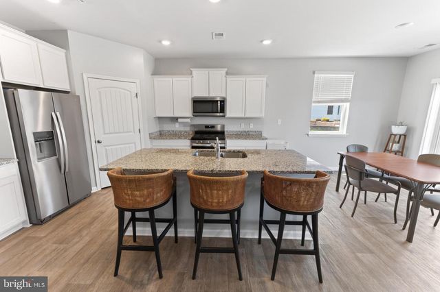 158 PORTER PKWY, Fruitland, MD 21826