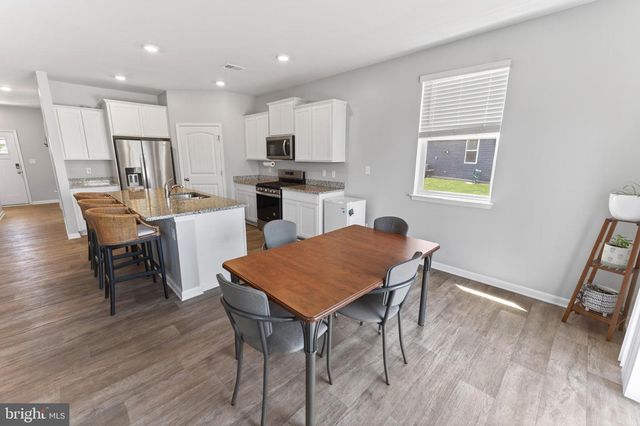 158 PORTER PKWY, Fruitland, MD 21826