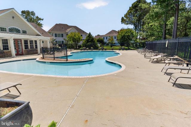 158 PORTER PKWY, Fruitland, MD 21826