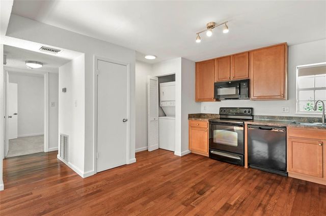 317 E AMELIA STREET 7, Orlando, FL 32801