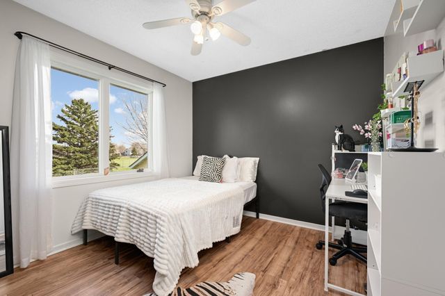 15556 Danbury Avenue W, Rosemount, MN 55068