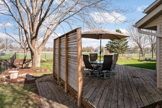 15556 Danbury Avenue W, Rosemount, MN 55068