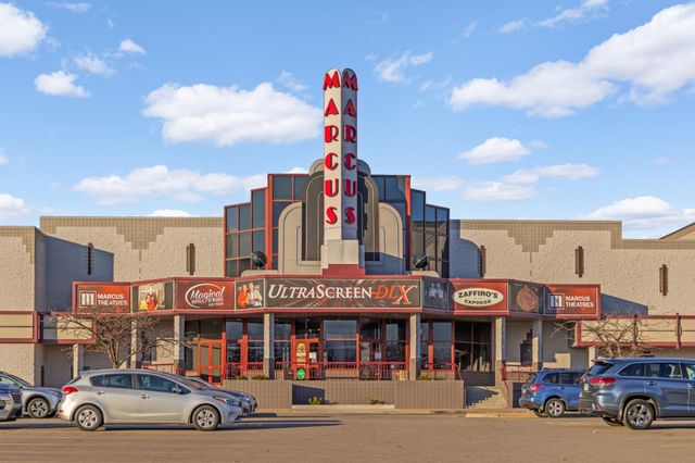 15556 Danbury Avenue W, Rosemount, MN 55068