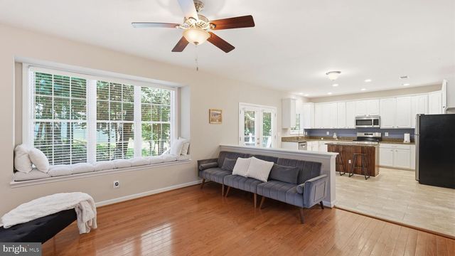 2311 HARPOON DR, Stafford, VA 22554