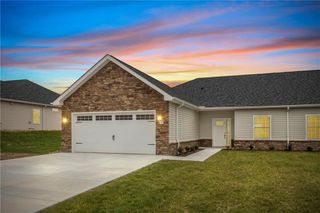 334 Cherokee Drive, Chippewa Twp, PA 15010