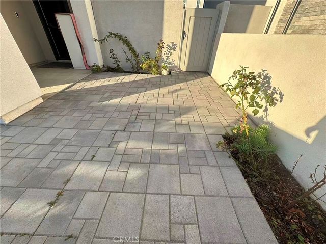 426 Treble, Irvine, CA 92618