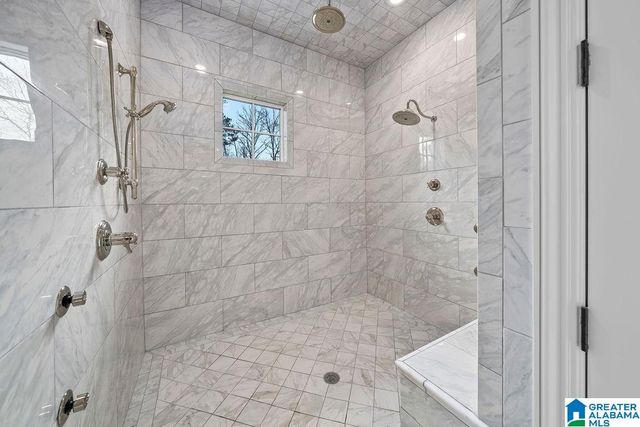 2406 OAK RIDGE DRIVE, Jasper, AL 35504