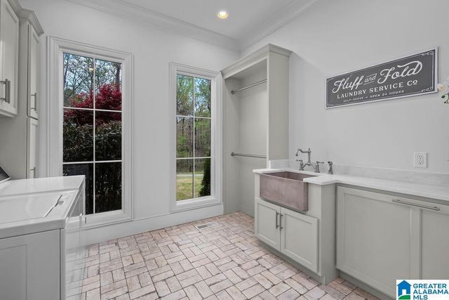 2406 OAK RIDGE DRIVE, Jasper, AL 35504