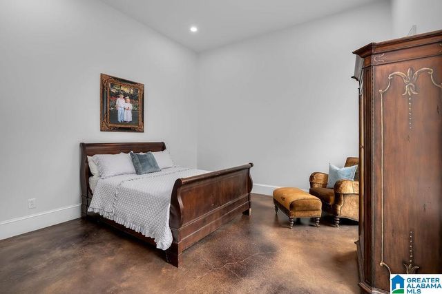 2406 OAK RIDGE DRIVE, Jasper, AL 35504