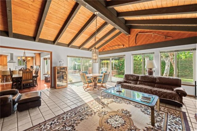 12911 Dean, Santa Ana, CA 92705