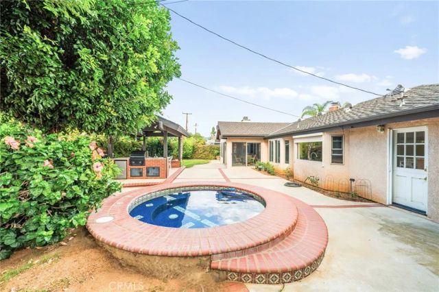 12911 Dean, Santa Ana, CA 92705