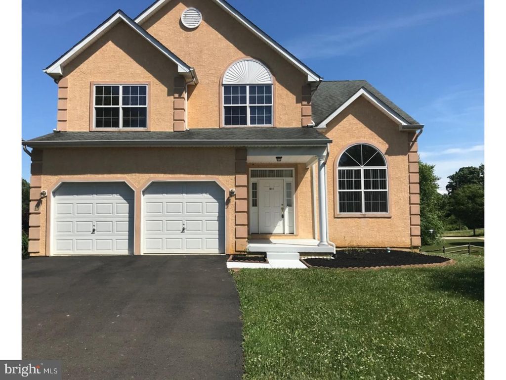 1933 SAXON DR, Feasterville Trevose, PA 19053